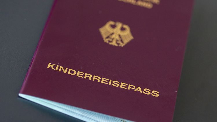 Mit der Reform des Pass- und Ausweisgesetzes soll es den Behörden erleichtert werden, deutsche Sexualstraftäter und Extremisten an der Ausreise zu hindern.