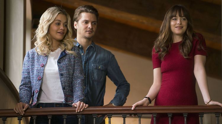 Auf der Leinwand sah man Rita Ora etwa schon als Mia Grey in der "50 Shades"-Reihe.