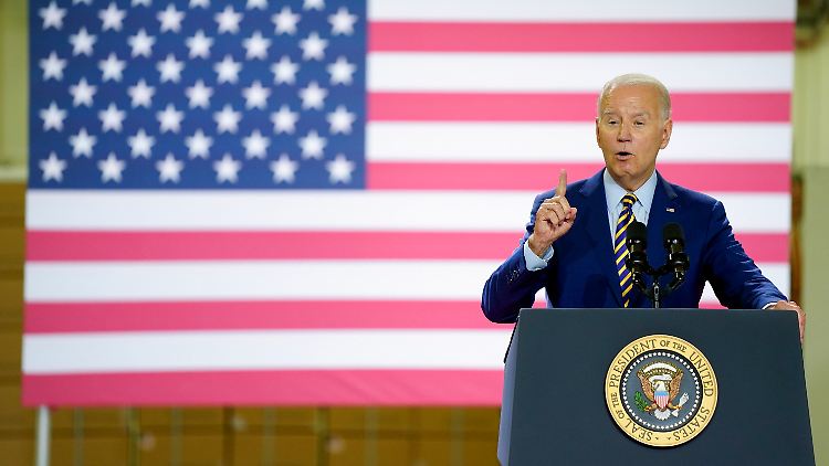 US-Präsident Biden habe sich über den Schritt mit den Verbündeten abgesprochen, sagte sein Sicherheitsberater.