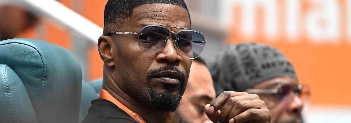 Jamie Foxx im März 2023, kurz vor der "medizinischen Komplikation" - was genau passiert ist, ist bislang unklar.