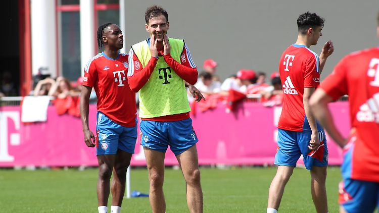 Schon ein paar Wochen her: Dieses Mannschaftstraining des FC Bayern im Mai.