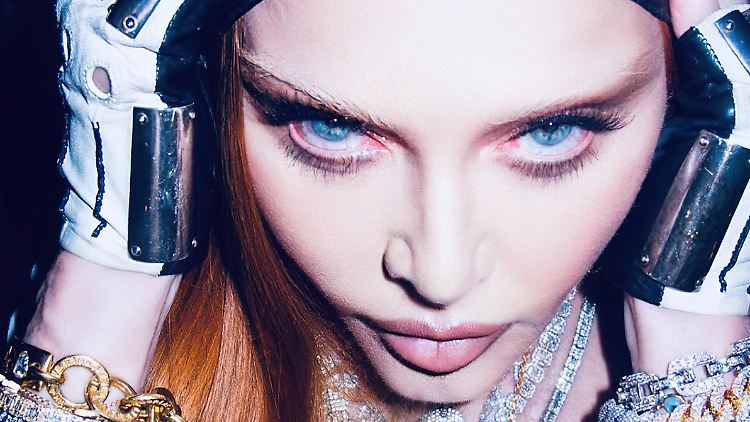 Madonna will bis Oktober wieder auf die Bühne zurückkehren und ihre "Celebration Tour" durchziehen. (Undatiertes Bild)