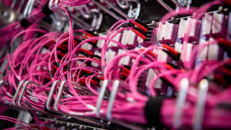 Das neue Datenschutzabkommen soll für Rechtssicherheit bei der Übermittlung von Daten zwischen EU und USA sorgen.