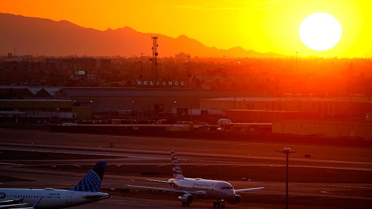 Unerbittlich heizt die Sonne Teile der USA auf. Hier in Phoenix ist es seit knapp zwei Wochen extrem heiß.