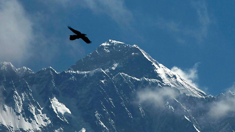 Derzeit ist die Hauptsaison für Bergsteiger beim Mount Everest vorbei.