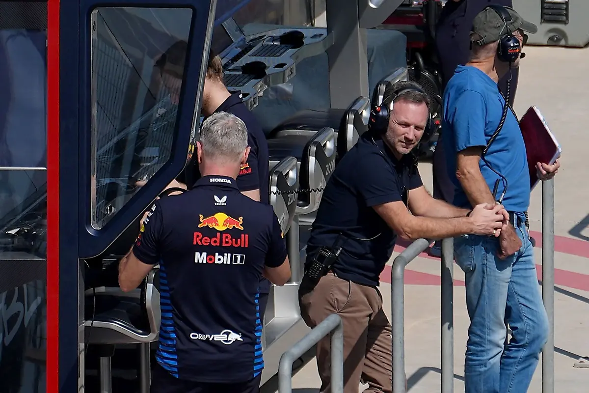 Christian-Horner-ist-seit-dem-Einstieg-von-Red-Bull-in-die-Formel-1-der-Teamchef