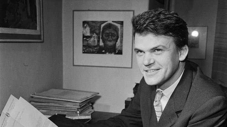 Milan Kundera, hier 1963, wurde 94 Jahre alt.