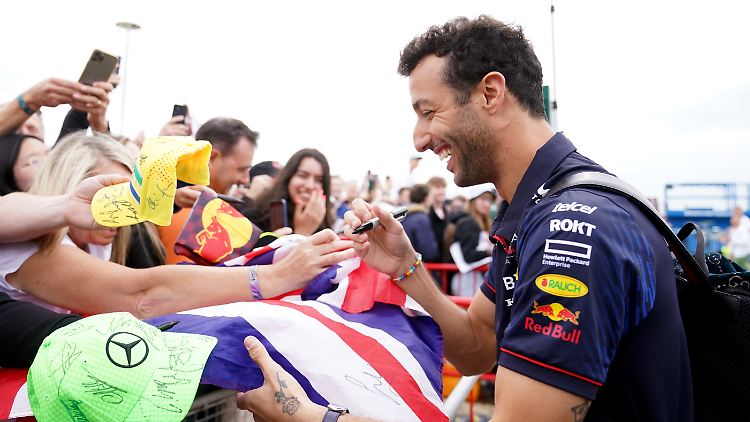 Ricciardo hatte schon vor seinem Aufstieg ins Cockpit von AlphaTauri gute Laune, die dürfte jetzt noch gestiegen sein.