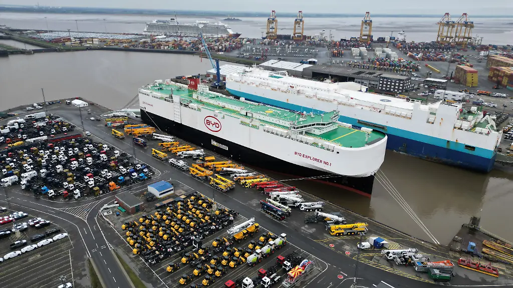 02d6cae39750f76c56aa042f284c9cc0