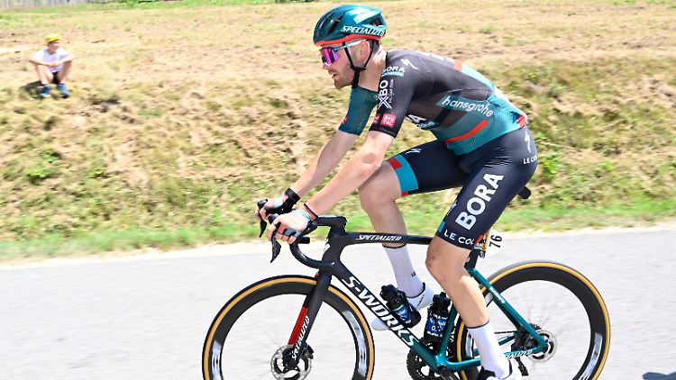Jordi Meeus kam im Zielsprint mit dem Schrecken davon.