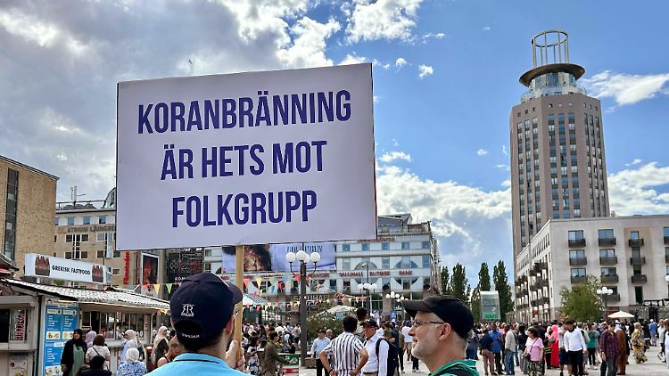 Die Koranverbrennung in Stockholm hat eine massive Protestwelle ausgelöst - nicht nur in Schweden. 