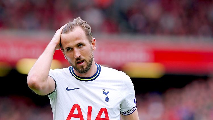 Auch für Harry Kane ist der Poker um seine Person zermürbend.