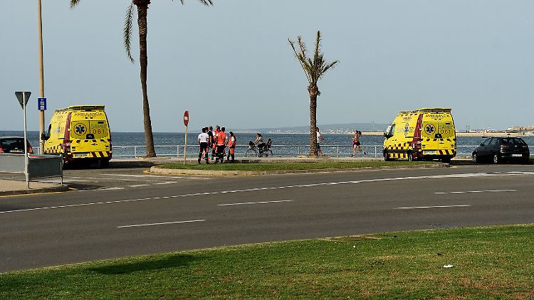 Der Unfall ereignete sich an der Strandpromenade auf dem Paseo Marítimo.