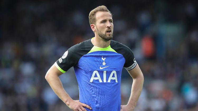 Noch ist unklar, ob Harry Kane auch in der kommenden Saison das Trikot der Spurs trägt.
