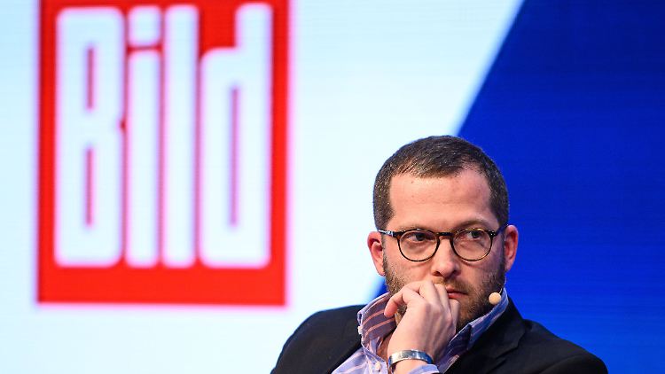 Wegen mehrerer Vorwürfe des Machtmissbrauchs musste Reichelt im Herbst 2021 seinen Posten bei "Bild" räumen.
