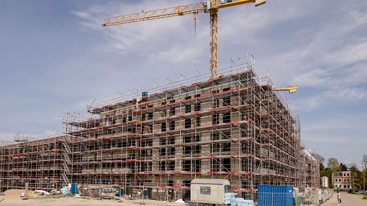 Öffentliche Ausgaben sollen laut dem Institut für Makroökonomie und Konjunkturforschung den Einbruch der privaten Bauinvestitionen ausgleichen.