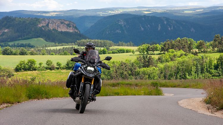 Suzuki hat eine abenteuertaugliche Variante der V-Strom ins Programm genommen.