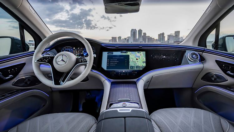 Rund 900.000 Fahrzeuge mit MBUX-System können derzeit an dem Beta-Programm in den USA teilnehmen.