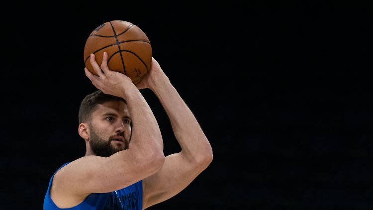Dallas-Mavericks-Forward Maximilian Kleber will die "gute Chemie" nicht stören.