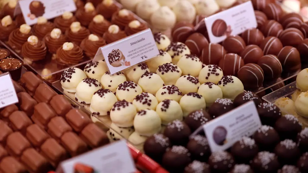 Alkohol-ist-in-vielen-Lebensmitteln-enthalten-Auch-wenn-er-im-Fall-von-Kuchen-und-Keksen-waehrend-der-Herstellung-teilweise-verdampft-kann-er-dennoch-Gefahren-bergen