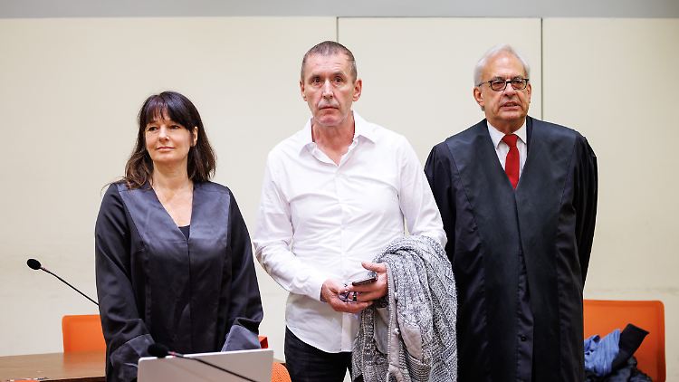 Im Wiederaufnahmeverfahren verteidigten Regina Rick und Klaus Wittmann den Beschuldigten.