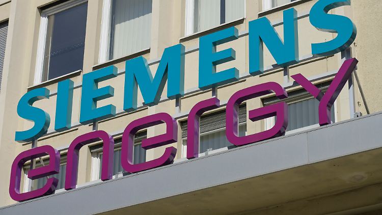 Siemens Energy betont, bestehende Verträge mit Rosatom einhalten zu wollen. 