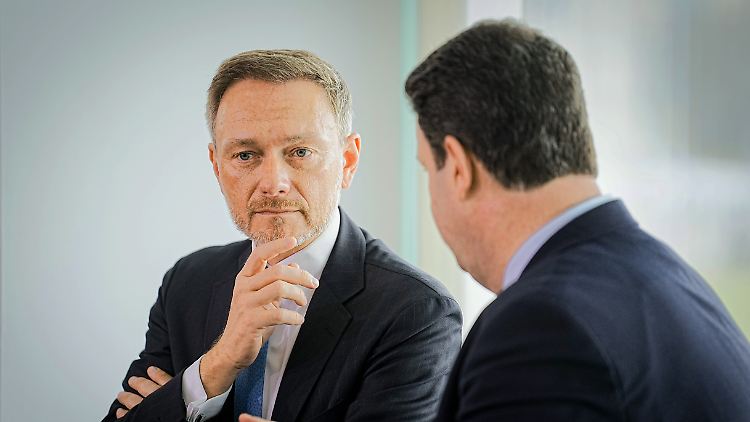 Viele Details der geplanten Aktienrente sind noch unklar. Die Union ist skeptisch.