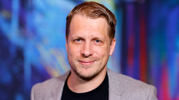 Hat sich - zumindest vorübergehend - seines Eherings entledigt: Oliver Pocher.