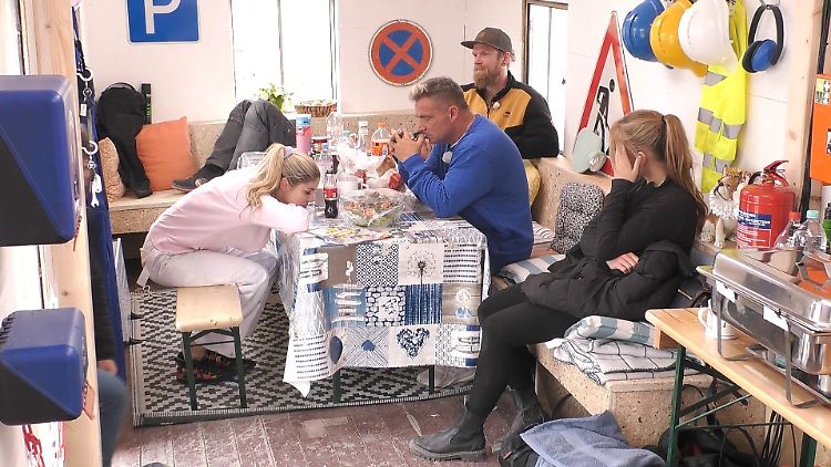 Nicht nur bei Klein und Woelke rauchen die Köpfe.