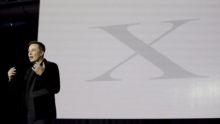 Das X verkörpere "die Unvollkommenheiten, die uns einzigartig machen", so Musk.