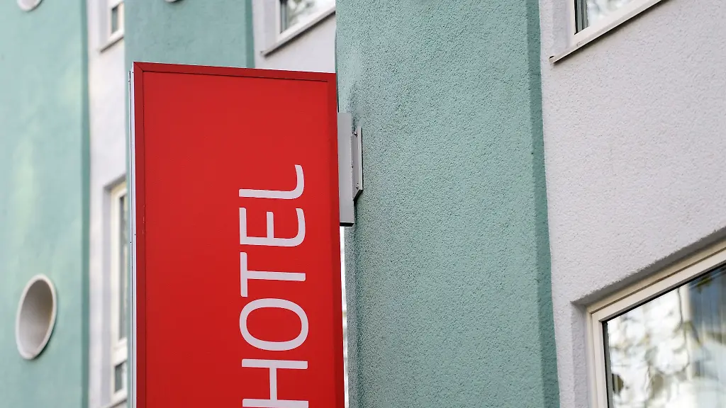 Die-Hotels-und-Herbergen-in-Duesseldorf-haben-im-vergangenen-Jahr-einen-Uebernachtungsrekord-verbucht