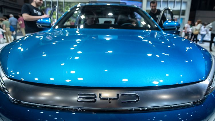 Der erfolgreichste E-Auto-Hersteller in China heißt BYD ("Build your Dream"). Westliche Hersteller brauchen eine neue Elektro-Strategie: Von China lernen heißt siegen lernen.    