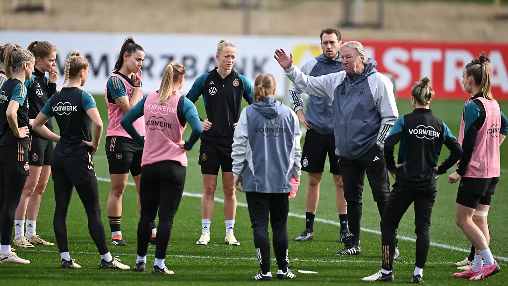 9bf82bb67dd2fdf6be631dfb05c9a77f