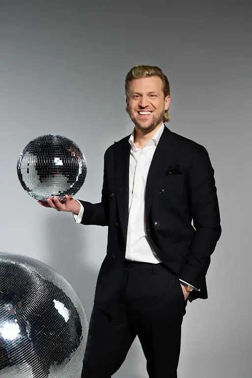 13533773-086b-4b86-a646-0b699e44f284-385b3983-dad0-418f-a906-227d781d8bf8