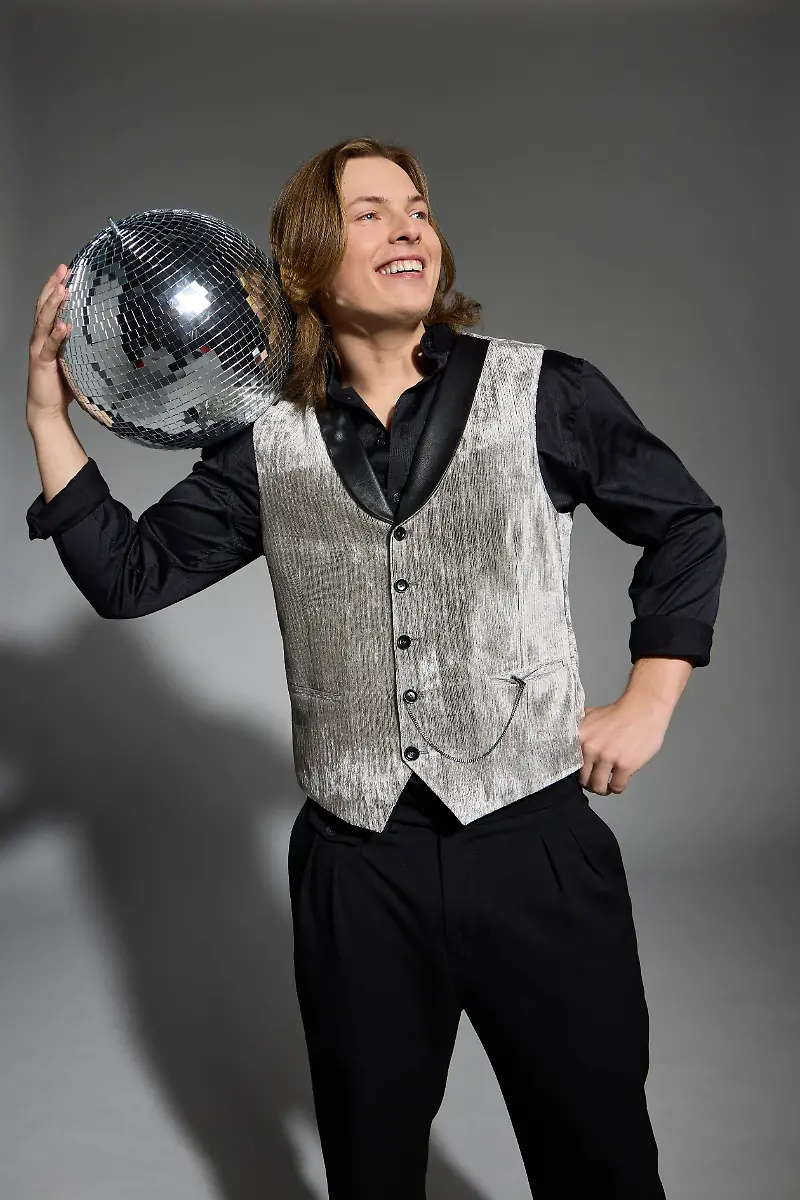 13533773-086b-4b86-a646-0b699e44f284-788738fb-3f8d-4380-a5aa-f7e98f4c894a