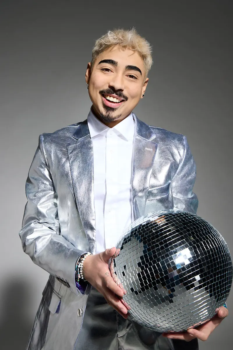 13533773-086b-4b86-a646-0b699e44f284-724f8451-c090-4049-bace-0420dce6b26a