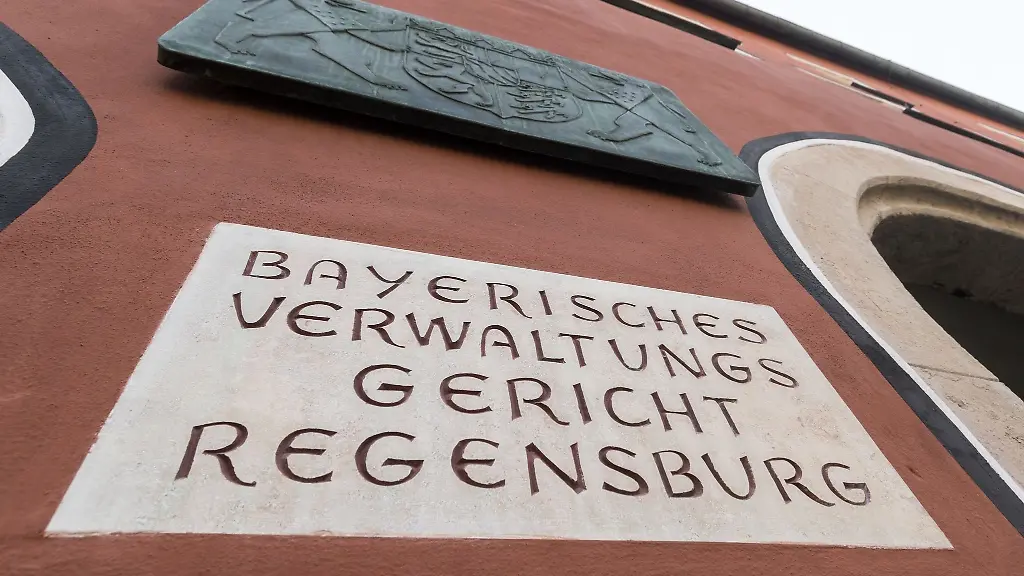 Das-bayerische-Verwaltungsgericht-in-Regensburg