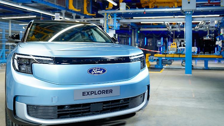 Ford versucht wie andere Autokonzerne, stärker im Geschäft mit Elektroautos Fuß zu fassen, das bisher von Tesla dominiert wird.