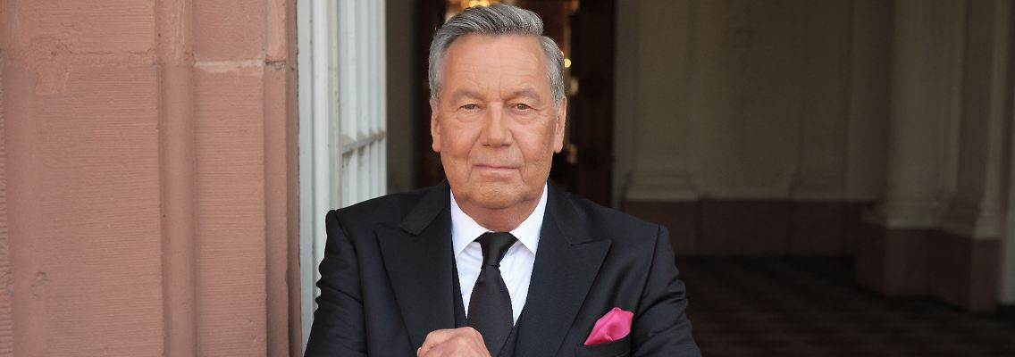 Roland Kaiser_Neue Perspektiven_Pressefoto5_c_Paul Schirnhofer.jpg