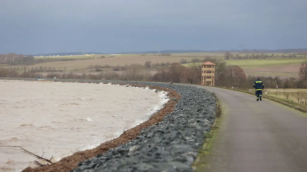 Randvoll-war-die-Talsperre-Kelbra-im-Januar
