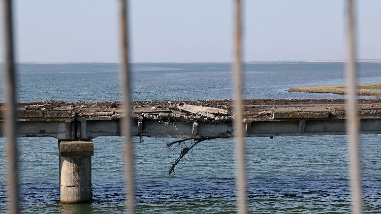 Schon im Juni griff die Ukraine die Tschonhar-Brücke an.