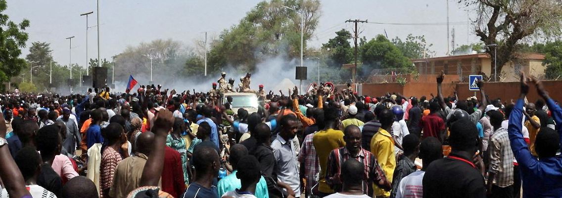 2023-07-31T083544Z_11561036_RC2PD2APOFC2_RTRMADP_3_NIGER-SECURITY.JPG