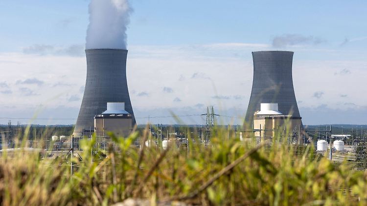Vogtle 3 (links) speist seit Montag Strom in das Netz von Georgia ein. Schwesterreaktor Vogtle 4 soll kommendes Jahr folgen. 