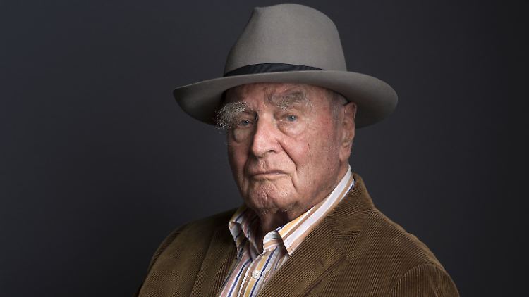 Martin Walser wurde 96 Jahre alt. 