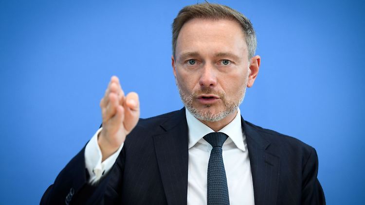 Finanzminister Christian Lindner hat ein Steuerpaket geschnürt, das die Wirtschaft entlasten soll.