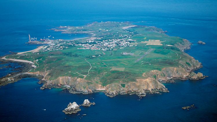 Die Kanalinsel Alderney ist nur knapp acht Quadratkilometer groß, das entspricht der Größe von Wangerooge.
