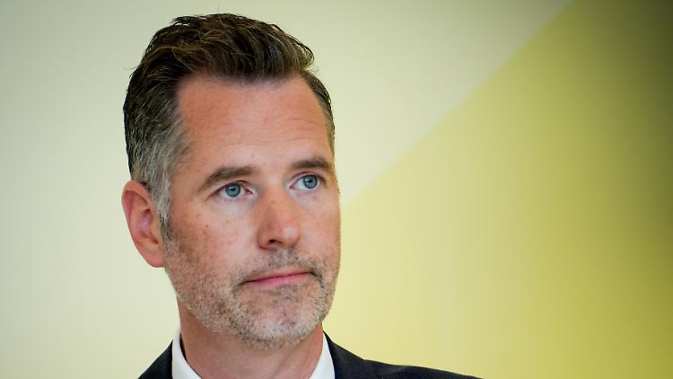 Zwiegespalten: FDP-Fraktionschef Dürr freut sich einerseits über Forderungen Habecks, kommt aber nicht ohne Kritik aus. 