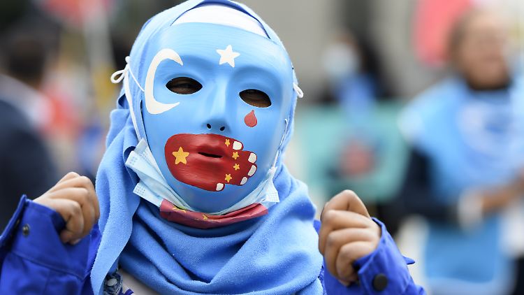 Mehr als eine Million Menschen werden laut Menschenrechtsorganisationen in chinesischen Lagern interniert. 