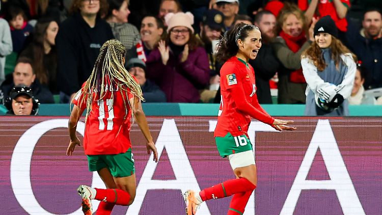 Marokko stürmt tatsächlich ins WM-Achtelfinale.