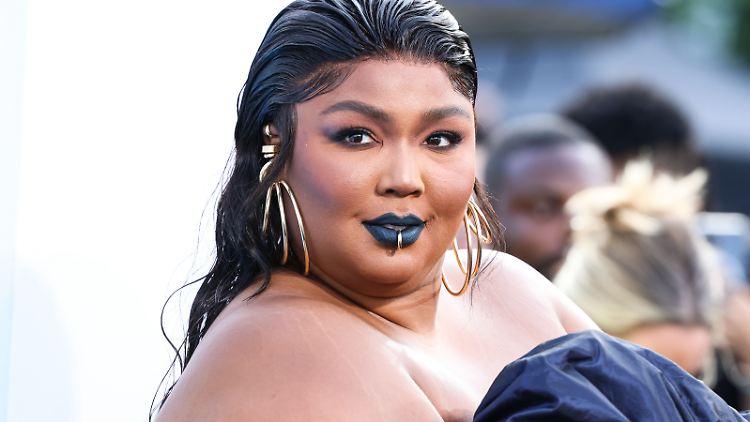 Wird wegen sexueller Belästigung verklagt: die US-amerikanische Sängerin Lizzo.